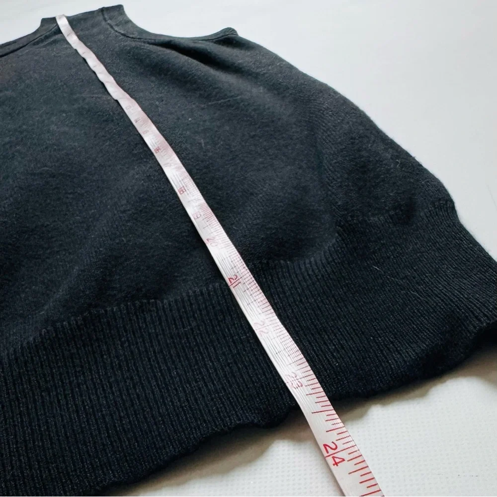 Banana Republic Black Knit Top Sleeveless Shell Black Size S - Picture 3 of 8